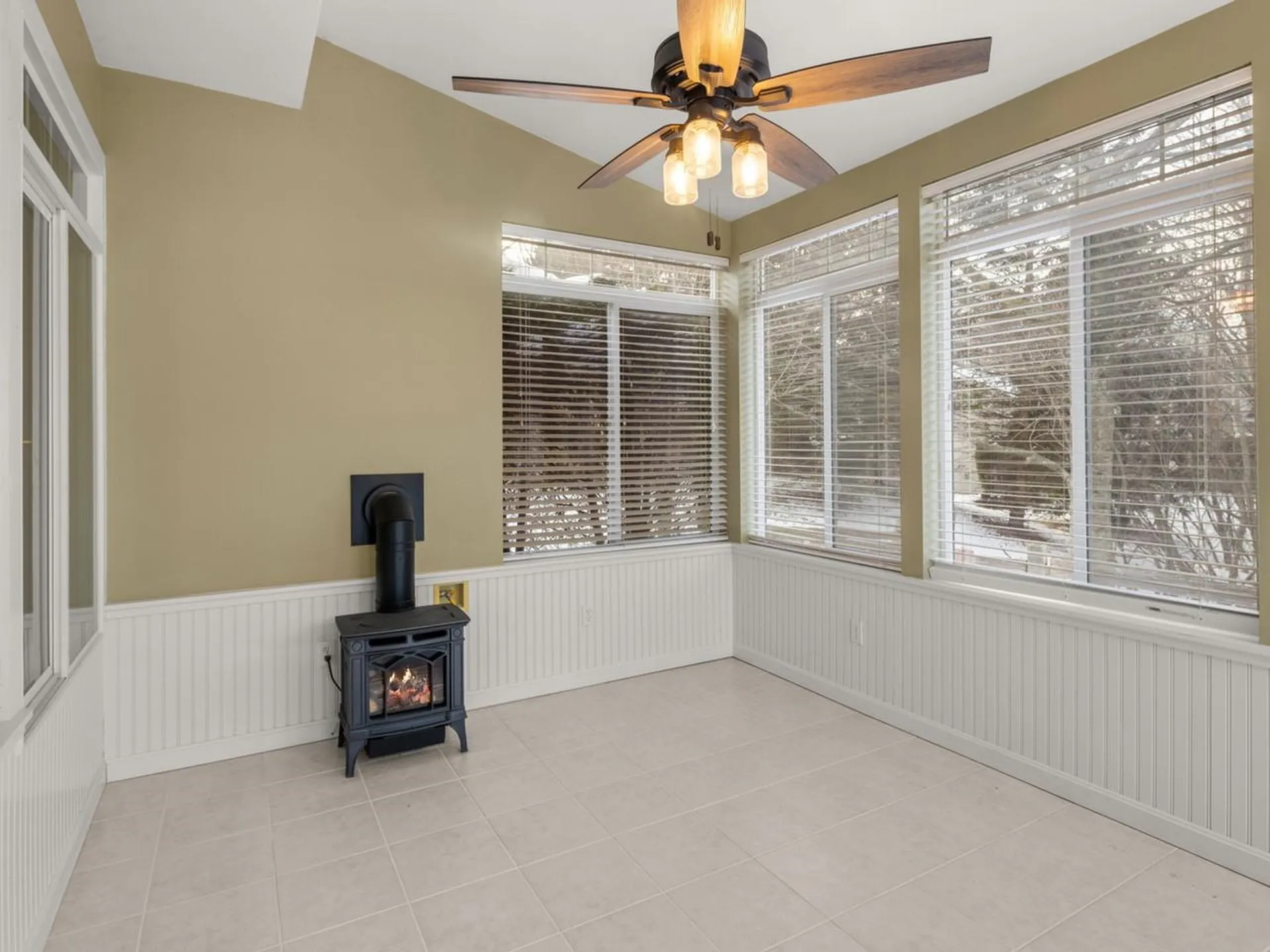 35 Hummingbird Lane South Burlington VT 05403