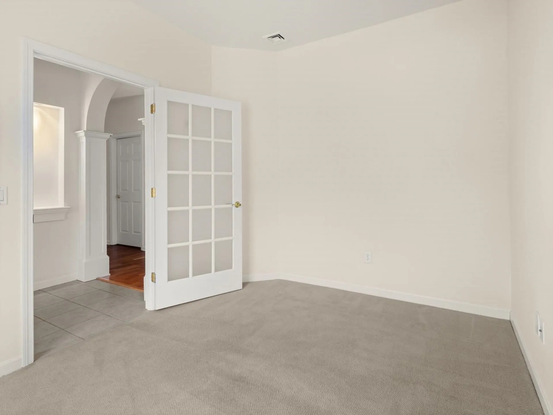 35 Hummingbird Lane South Burlington VT 05403