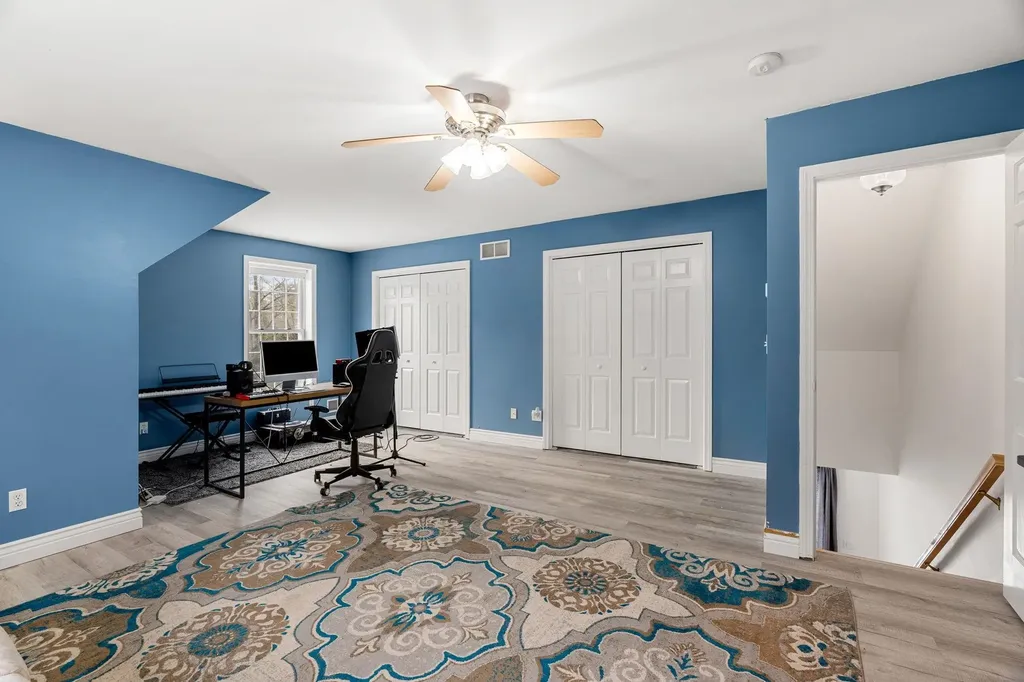 23 Camp Lee Road Epping NH 03042