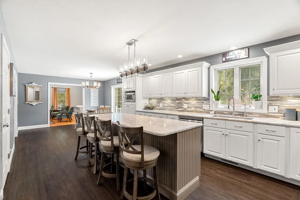 23 Camp Lee Road Epping NH 03042