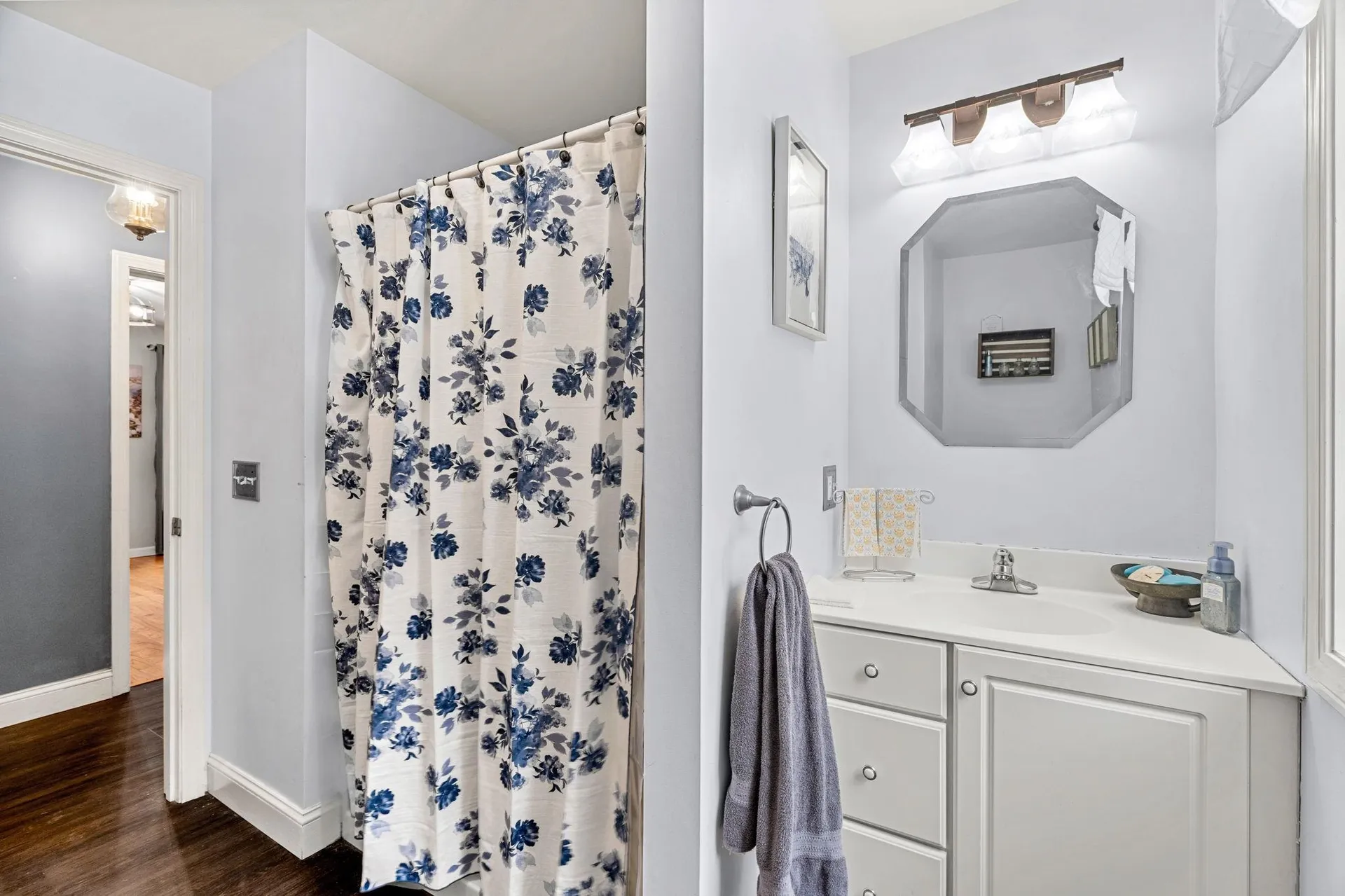 23 Camp Lee Road Epping NH 03042