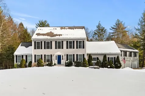 23 Camp Lee Road Epping NH 03042