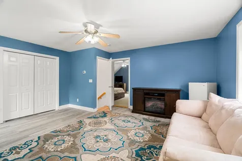 23 Camp Lee Road Epping NH 03042