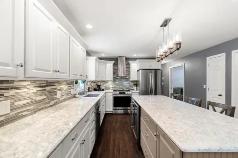 23 Camp Lee Road Epping NH 03042