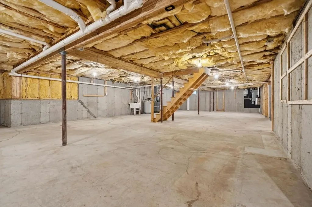 126 Old Claremont Road Acworth NH 03601