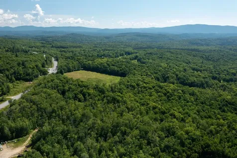 00 Vt Route 11 Peru VT 05152