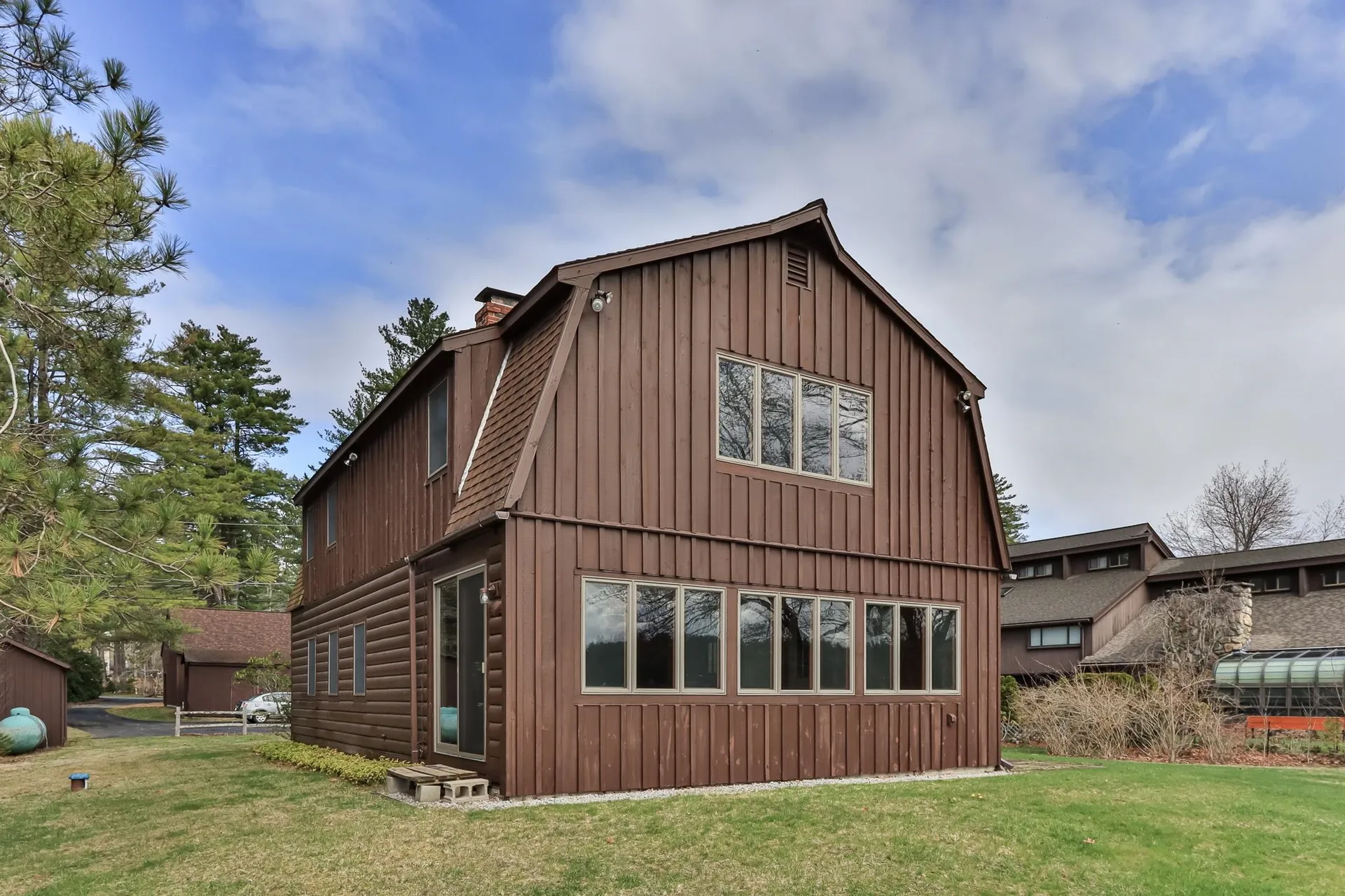 7 Howards Grove Derry NH 03038
