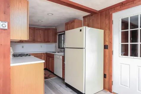 7 Howards Grove Derry NH 03038