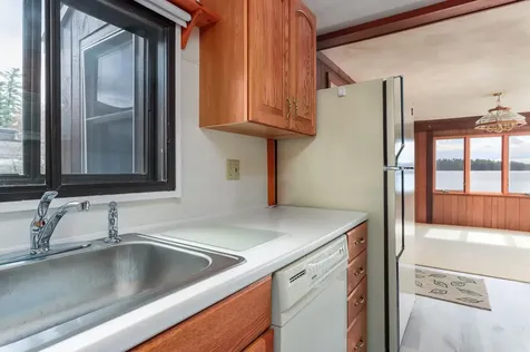 7 Howards Grove Derry NH 03038