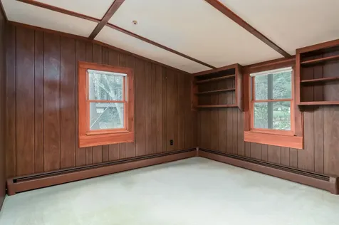 7 Howards Grove Derry NH 03038