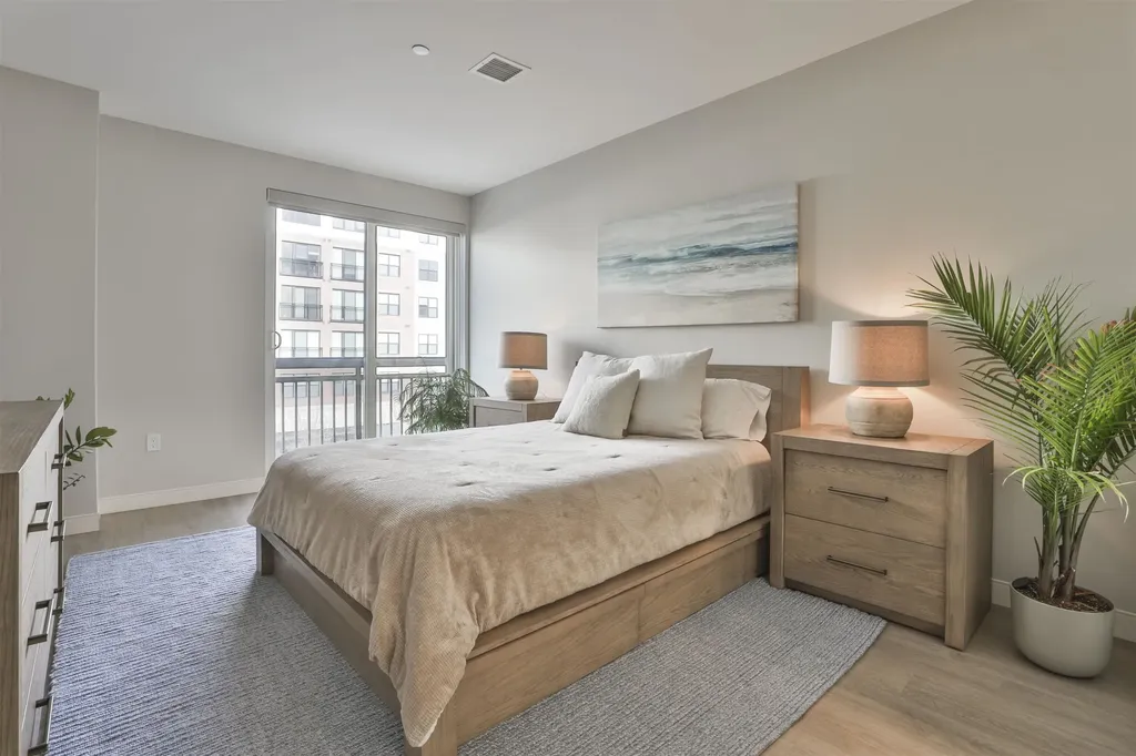 18 Artisan Drive Salem NH 03079