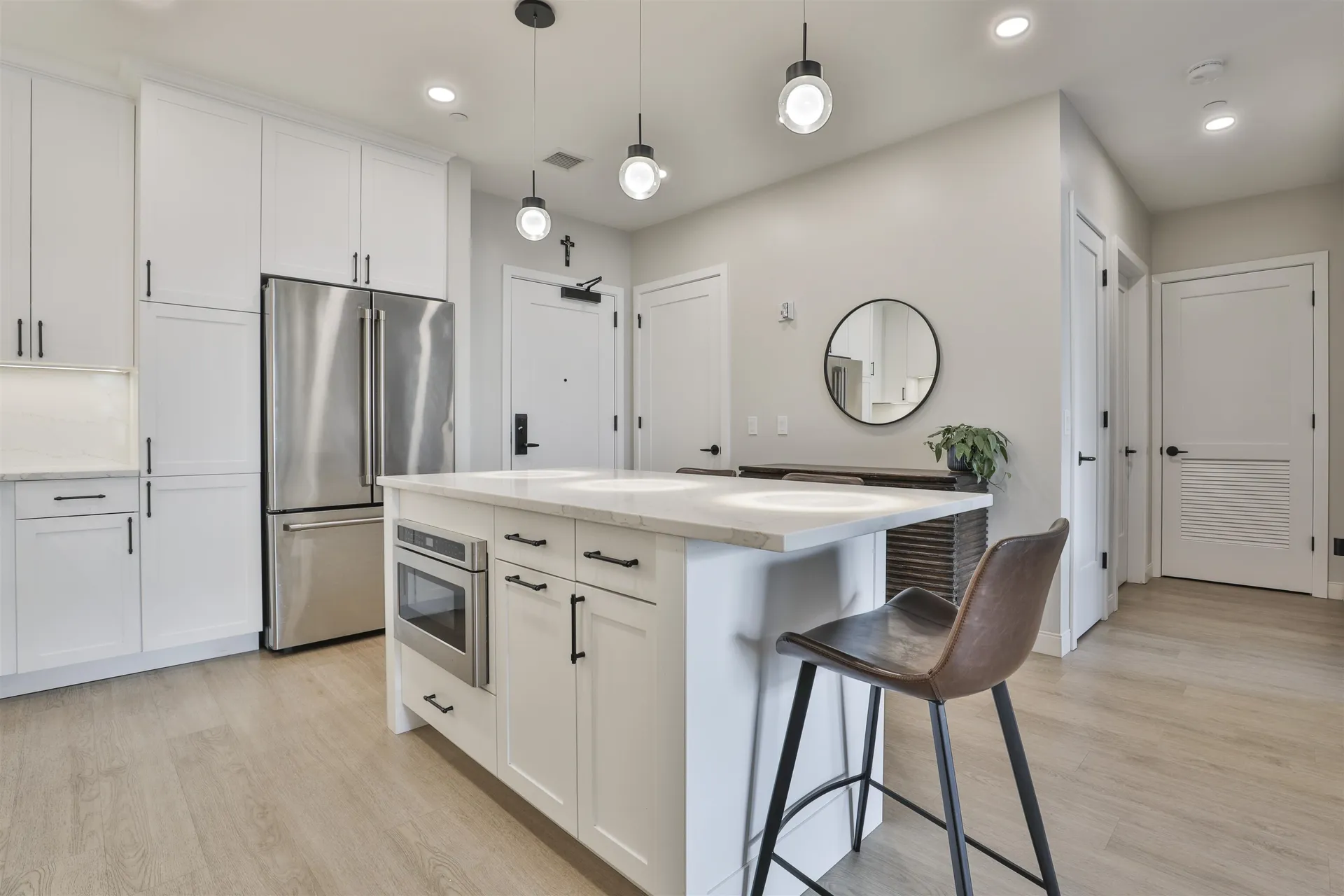 18 Artisan Drive Salem NH 03079