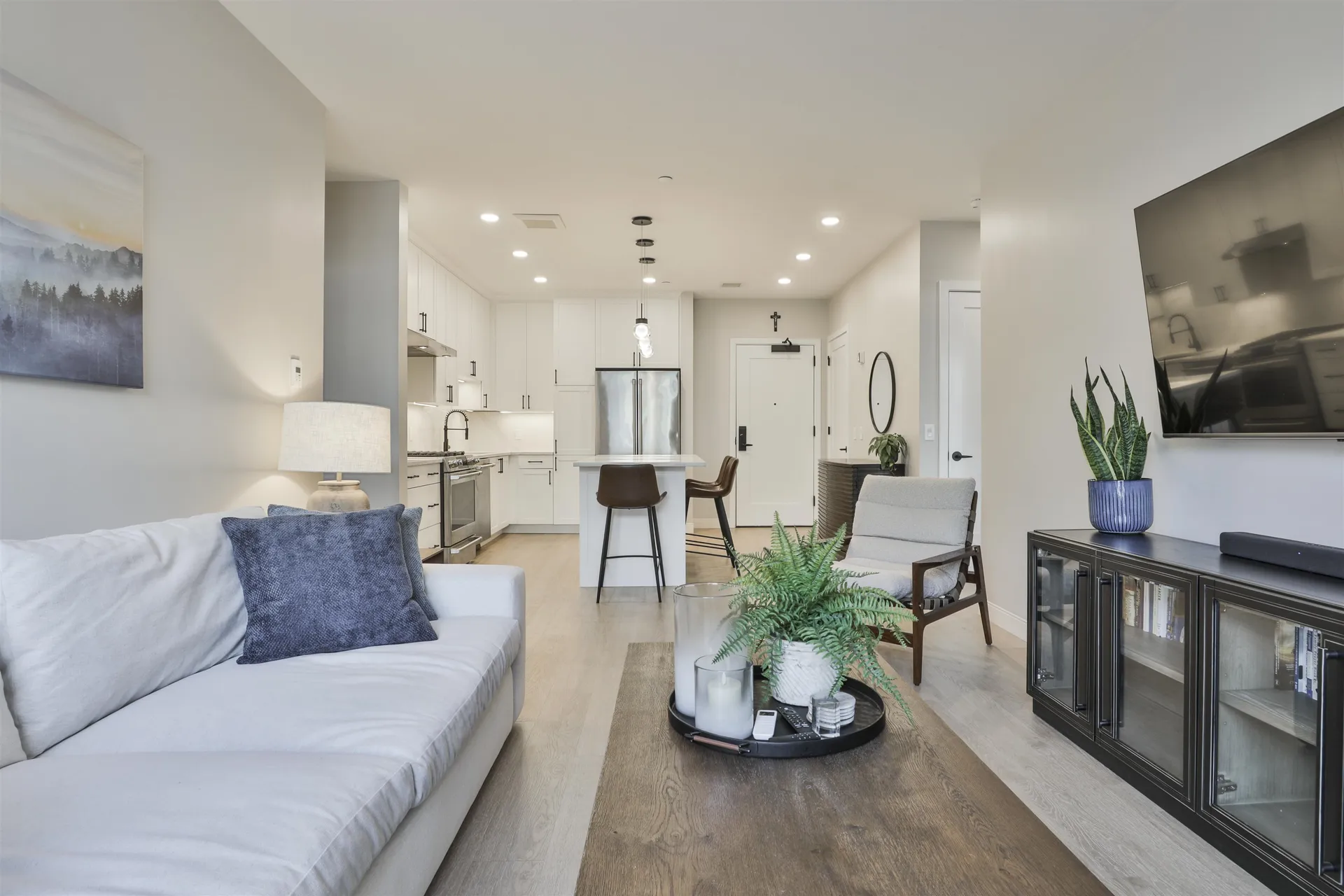 18 Artisan Drive Salem NH 03079