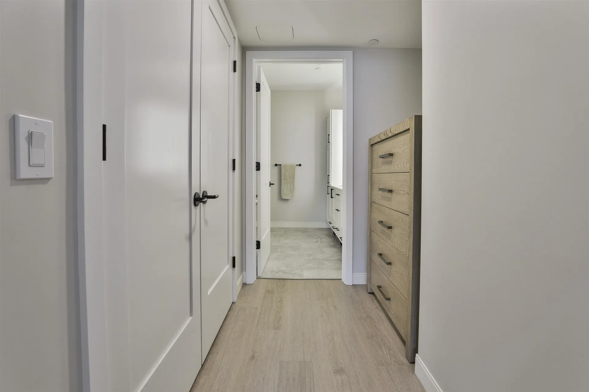 18 Artisan Drive Salem NH 03079