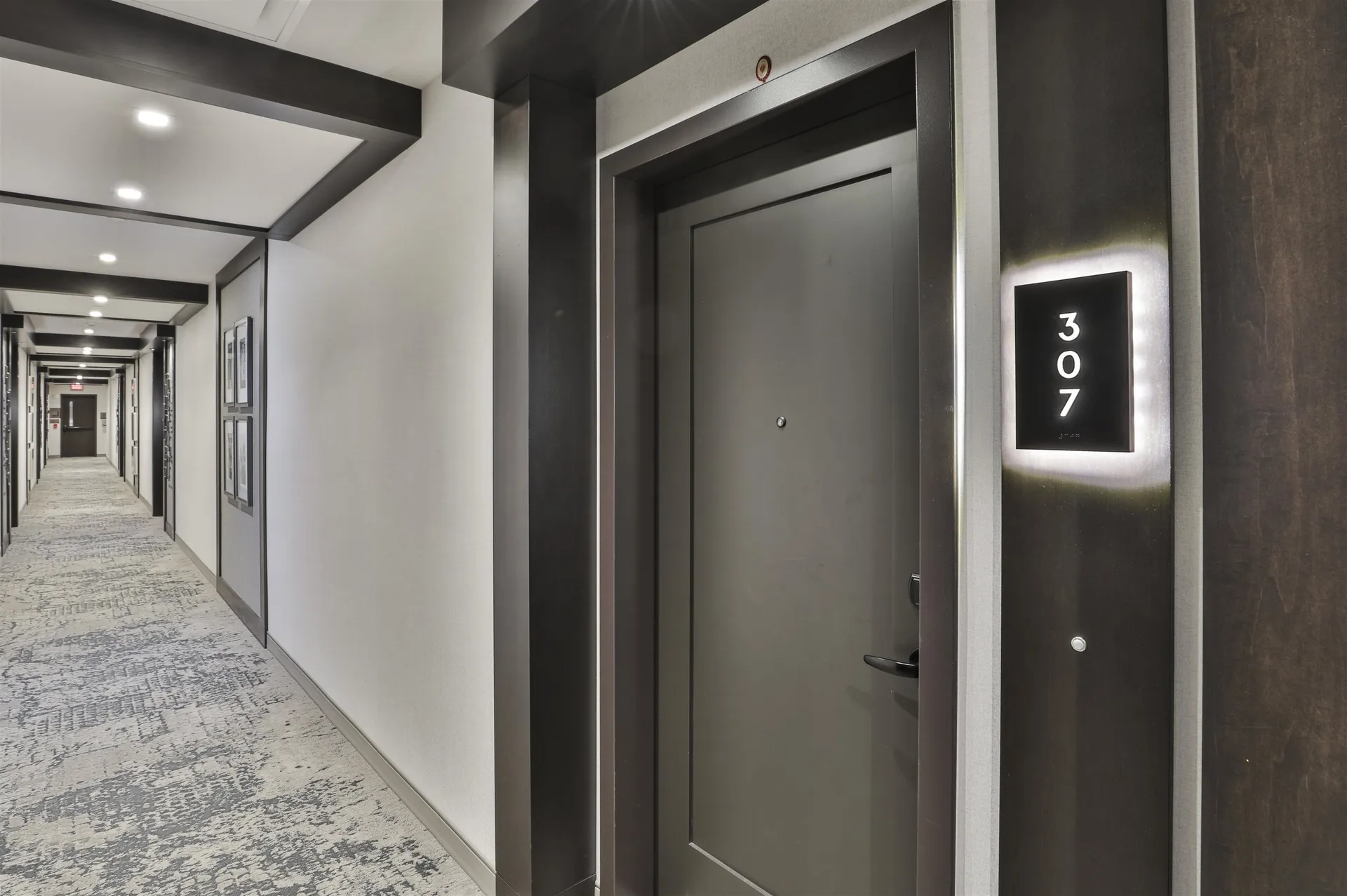 18 Artisan Drive Salem NH 03079