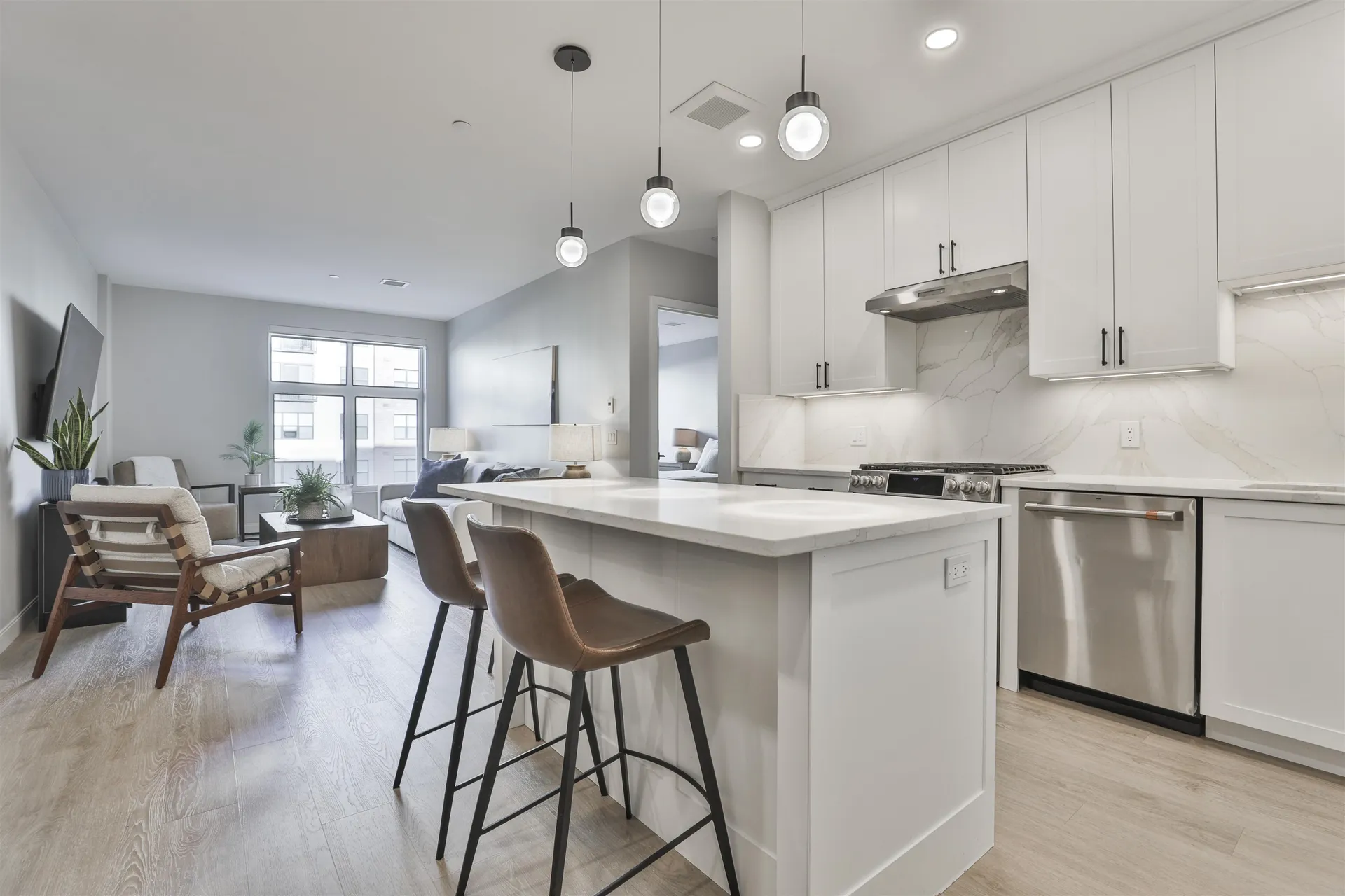 18 Artisan Drive Salem NH 03079