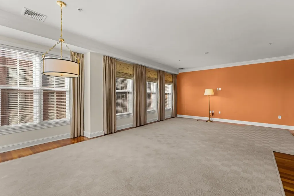 77 Hanover Street Portsmouth NH 03801