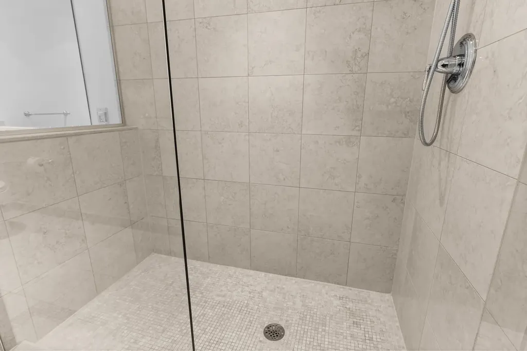 77 Hanover Street Portsmouth NH 03801