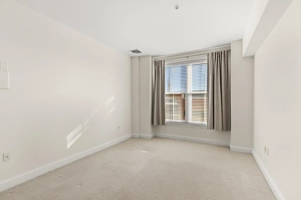 77 Hanover Street Portsmouth NH 03801