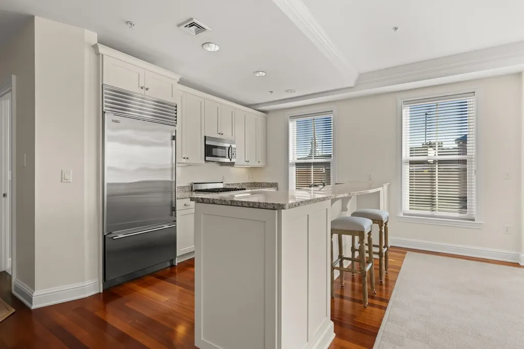 77 Hanover Street Portsmouth NH 03801