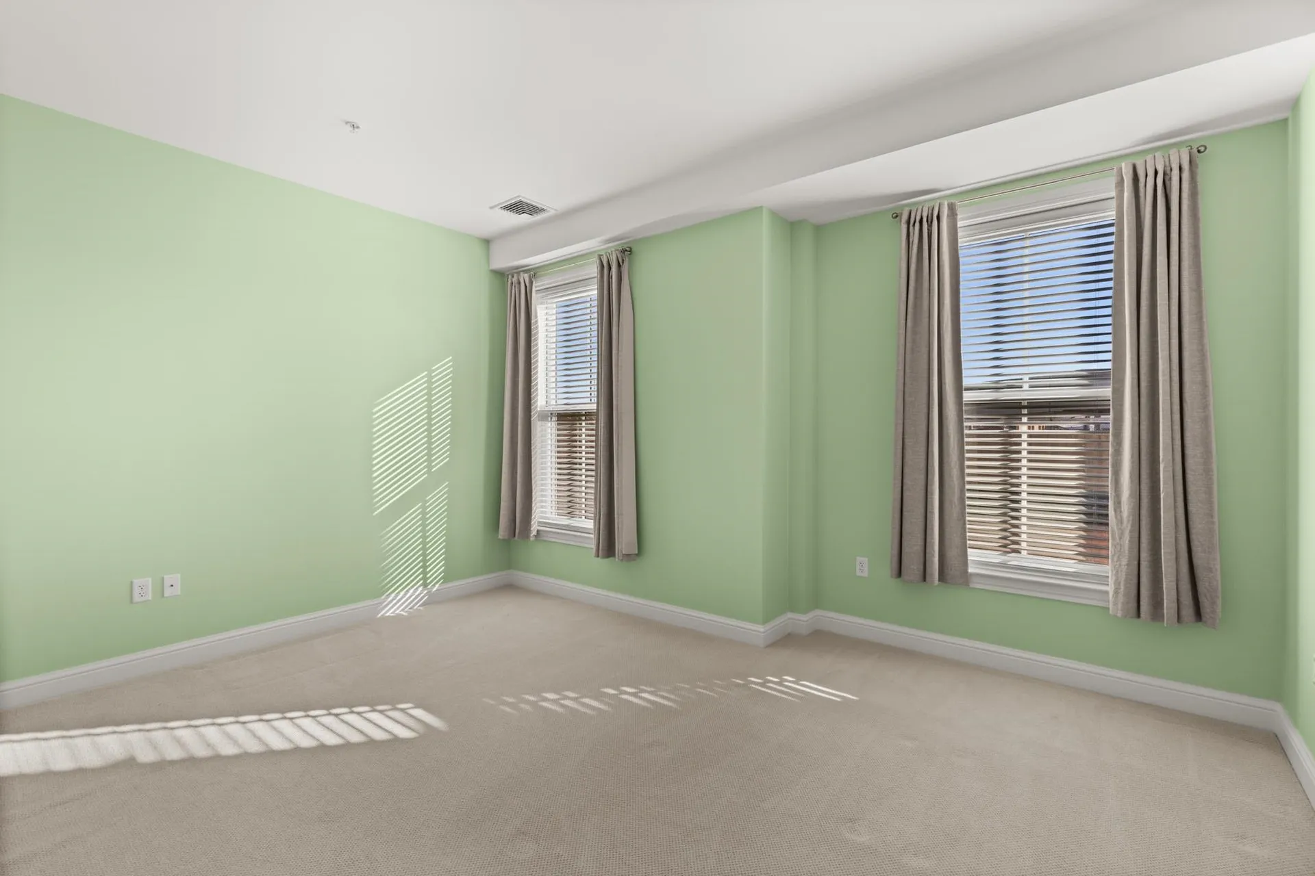 77 Hanover Street Portsmouth NH 03801