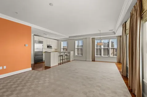 77 Hanover Street Portsmouth NH 03801