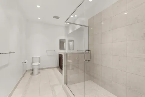 77 Hanover Street Portsmouth NH 03801