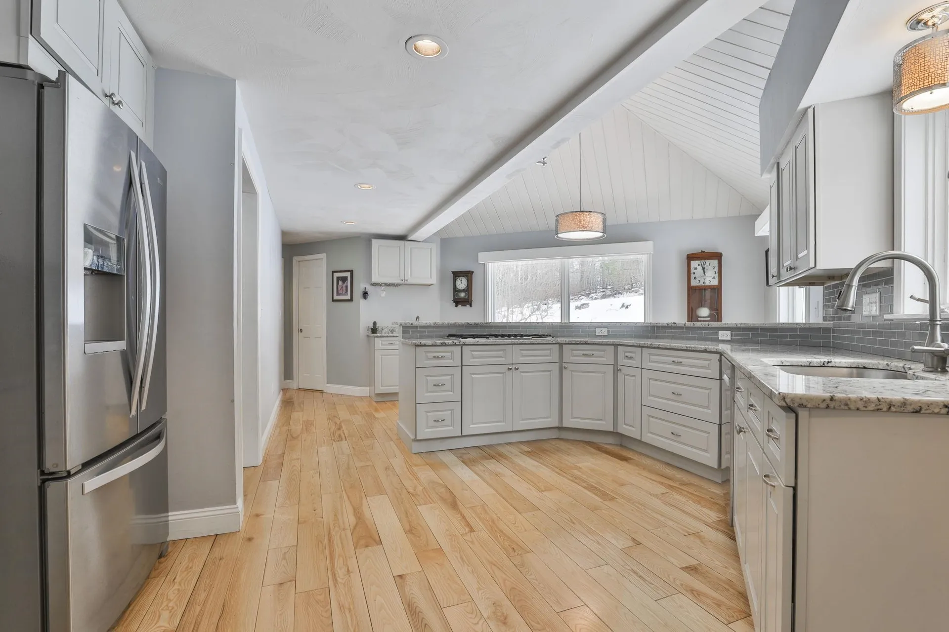 38 Old Manchester Road Amherst NH 03031