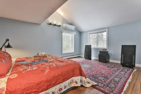 38 Old Manchester Road Amherst NH 03031