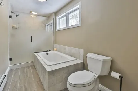 38 Old Manchester Road Amherst NH 03031