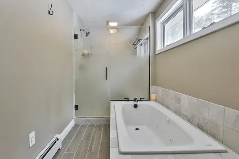 38 Old Manchester Road Amherst NH 03031