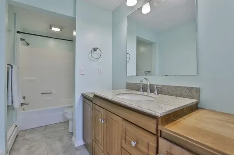 38 Old Manchester Road Amherst NH 03031