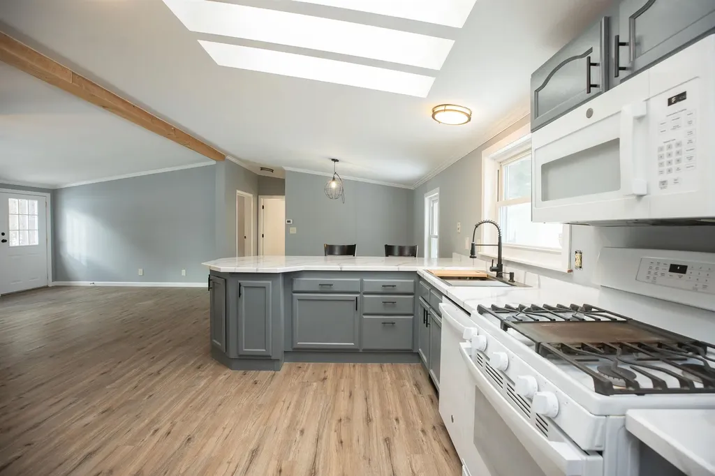 545 Elm Street Milford NH 03055