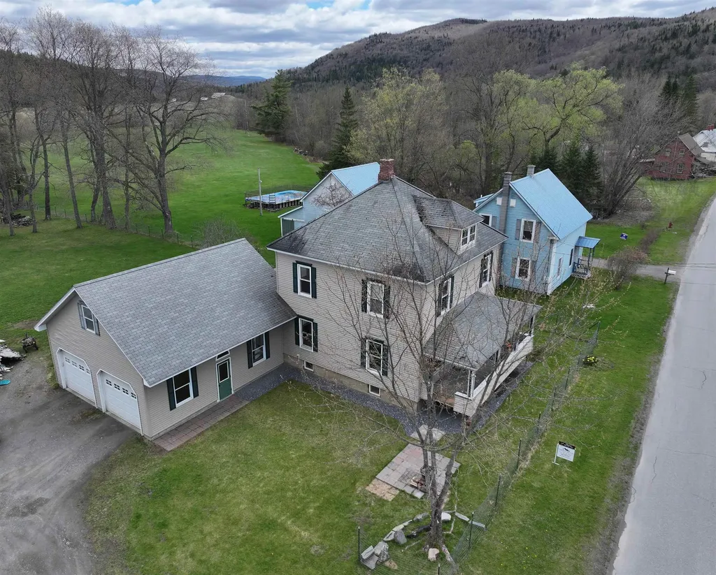 220 Hall Stream Road Canaan VT 05902