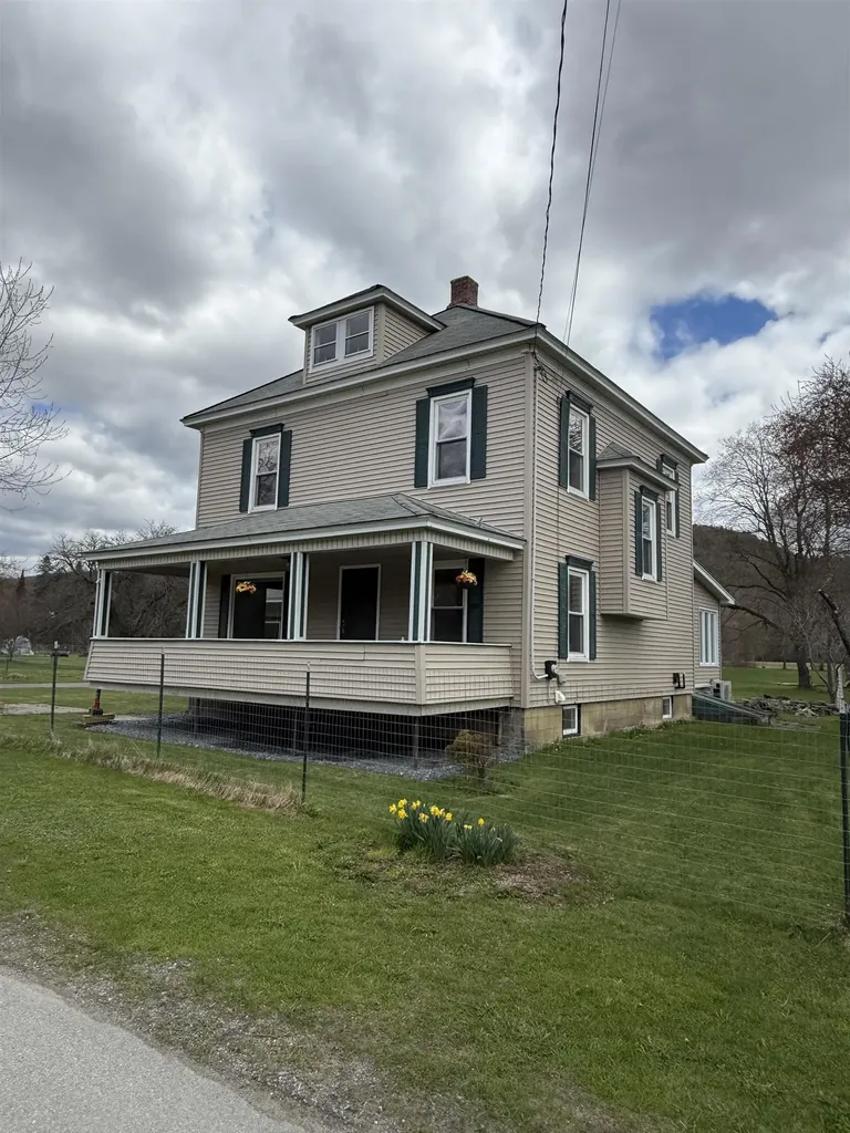 220 Hall Stream Road Canaan VT 05902