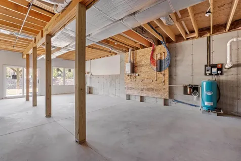 39 Melina's Way Thornton NH 03285