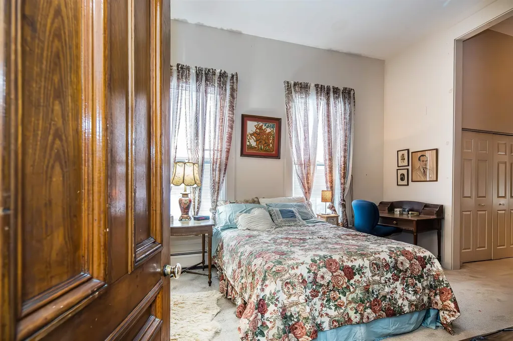 24 South Main Street Rutland City VT 05701