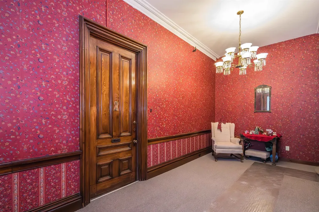 24 South Main Street Rutland City VT 05701