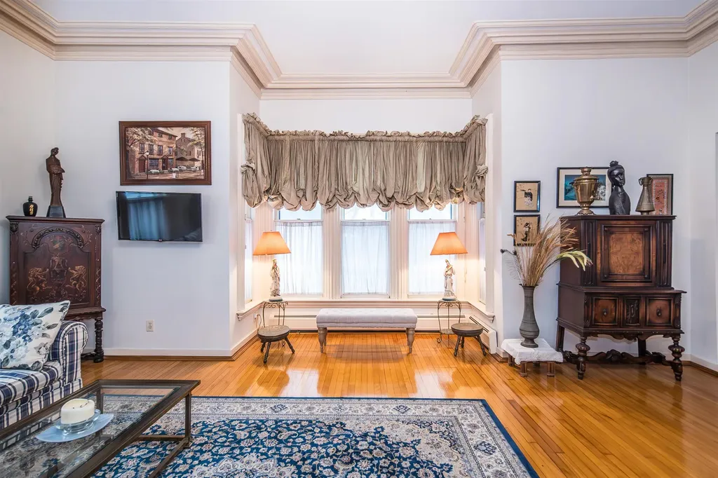 24 South Main Street Rutland City VT 05701