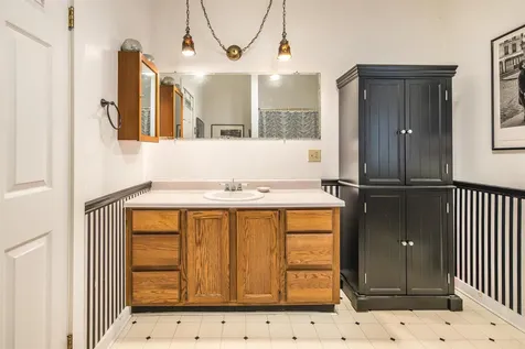 24 South Main Street Rutland City VT 05701