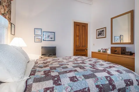 24 South Main Street Rutland City VT 05701