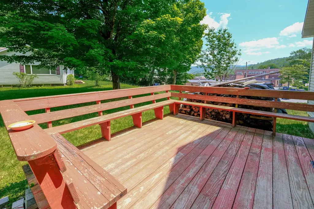 9 Deeplawn Court Ludlow VT 05149