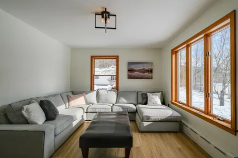 9 Deeplawn Court Ludlow VT 05149