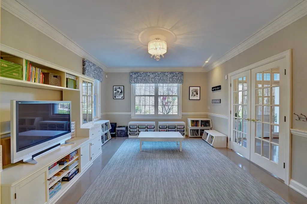 10 Wingate Court Stratham NH 03885