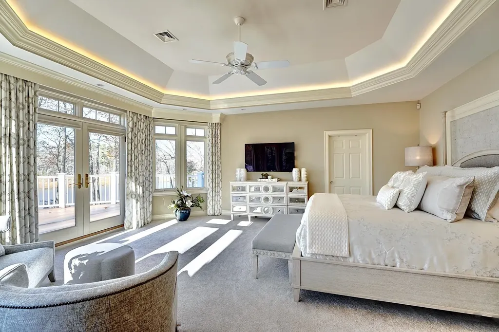 10 Wingate Court Stratham NH 03885