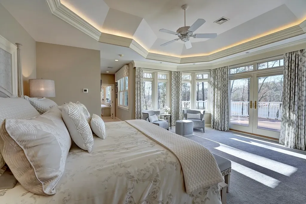 10 Wingate Court Stratham NH 03885