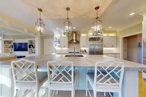 10 Wingate Court Stratham NH 03885