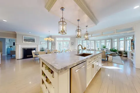 10 Wingate Court Stratham NH 03885