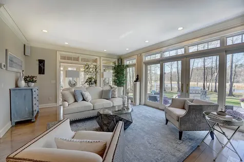 10 Wingate Court Stratham NH 03885