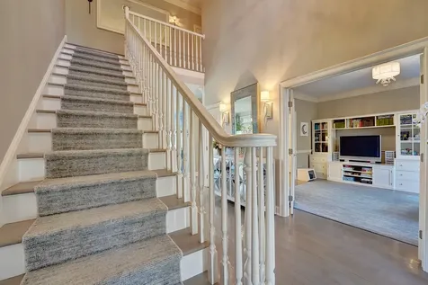 10 Wingate Court Stratham NH 03885